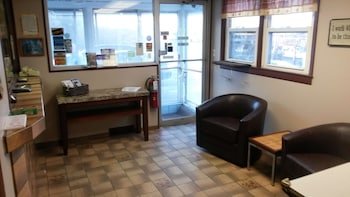 Mayflower Motel