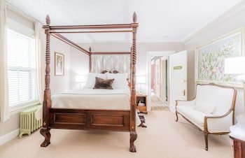 Westbrook Inn