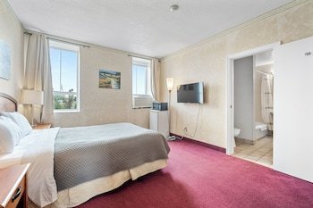 Royal Inn & Suites