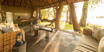 Xaro Lodge