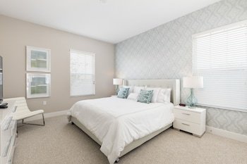 Summerville Resort by Columbia Management