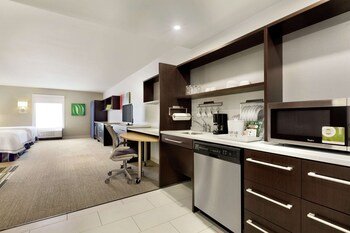 Home2 Suites By Hilton Macon I-75 North