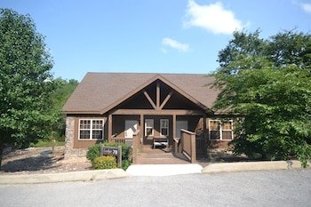 StoneBridge Resort