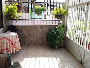 Green Sea Inn San Luis Tefonoymar Of The 7 Colors