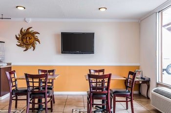 Rodeway Inn