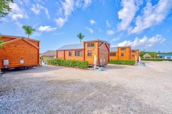 Bonefish Bay Motel