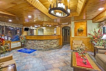 Baymont by Wyndham Gatlinburg On The River
