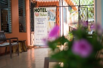 Hotel Valerie