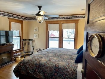 Mad River Inn