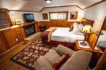 Skyline Cottages
