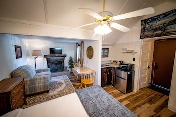 Skyline Cottages