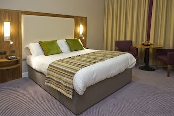 Charleville Park Hotel