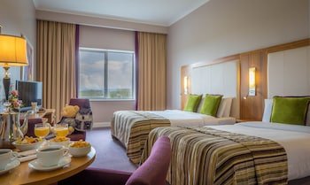 Charleville Park Hotel