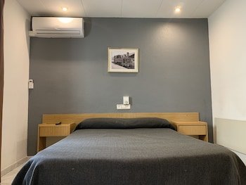 Hostal Tarres