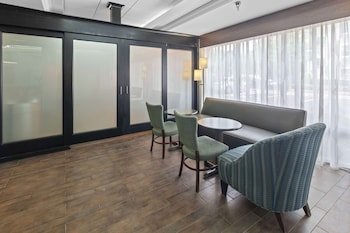 Hampton Inn Atlanta Woodstock