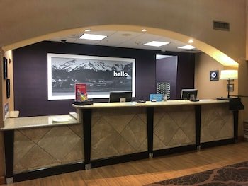 Hampton Inn & Suites Hemet