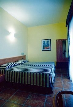 Blue Ribbon Hotel