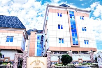 Milton Park Hotels & Resort