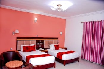 Milton Park Hotels & Resort