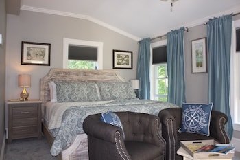 Holbrook House