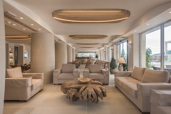 Gardelli Resort Art Hotel