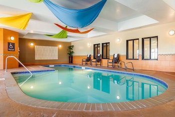 Comfort Inn & Suites Brighton Denver NE Medical Center