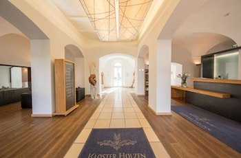 Kloster Holzen