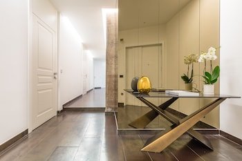 Dei Martiri Suite