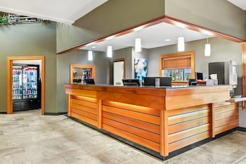 Radisson Portland Airport