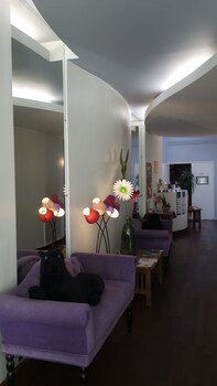 Cecil Hotel