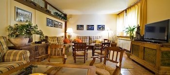 Hostal Rural Salazar