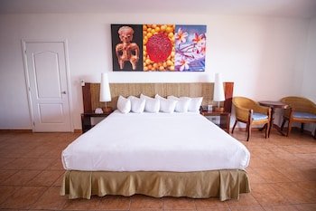 Royal Decameron Salinitas