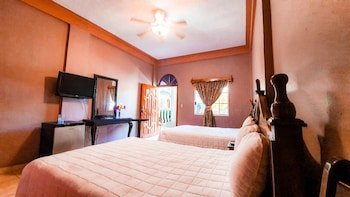 Hotel Versalles