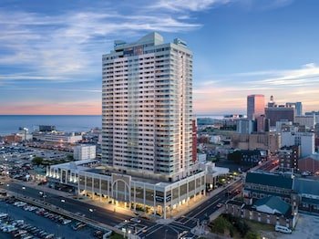 Skyline Tower