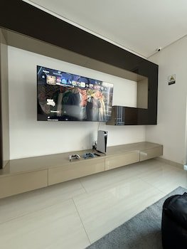 Malik Loto Hotel