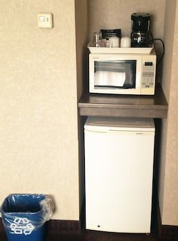 Days Inn by Wyndham Ottawa Airport