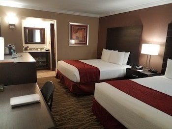 Best Western InnSuites Tucson Foothills Hotel & Suites