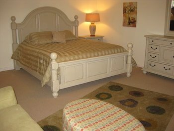 Square Inn