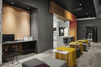 Aloft Indianapolis Downtown