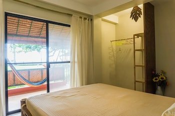 Hangout Beach Resort