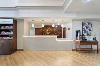 Comfort Suites East Brunswick