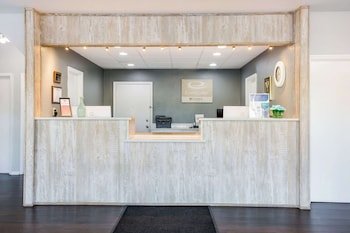 Econo Lodge Lebanon