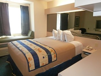 Americas Best Value Inn & Suites McDonough