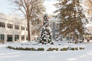 Homestead Resort & Spa