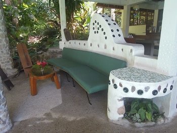 Omega Tours Adventure Company And Eco Jungle Lodge