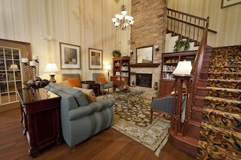 Seffner Inn And Suites