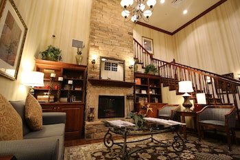 Seffner Inn And Suites