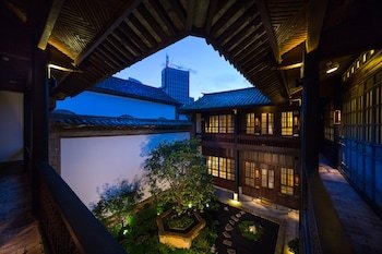 Silver Chest Boutique Hotel