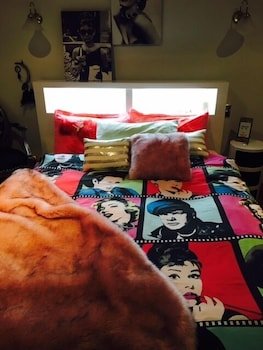 Breakfast At Tiffany's B&b