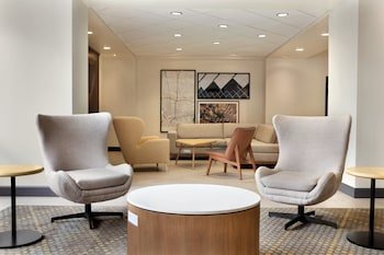 Holiday Inn Houston Intercontinental Airport